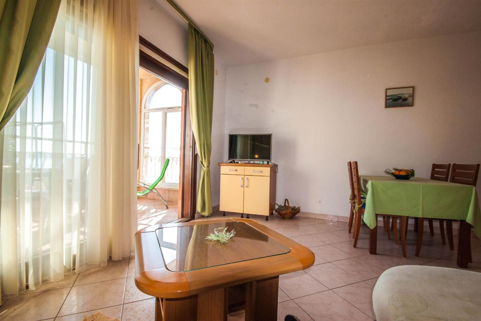 Apartments Rosanda Pakostane Bagian luar foto